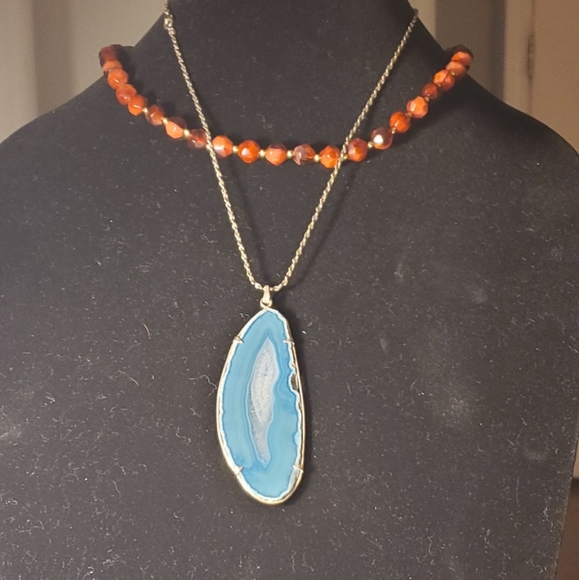 Jewelry - Sliced geode rock and Red beaded chocker 2 piece bundle